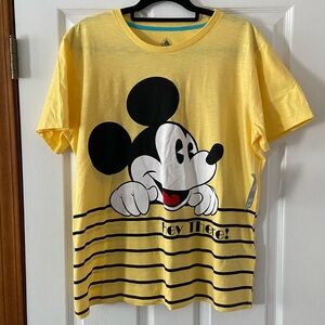 NWT Disney Parks Mickey Mouse Shirt